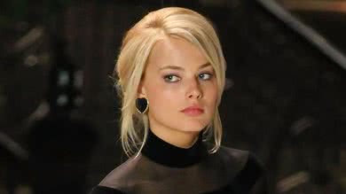 Margot Robbie como Naomi Lapaglia no set de O Lobo de Wall Street (Foto: Ignat/Bauer-Griffin/GC Images)