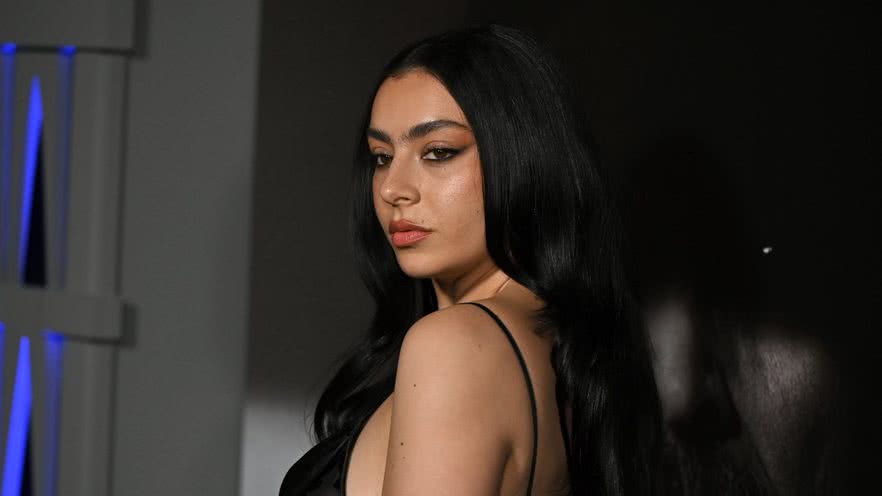 Charli XCX - Foto: Andrew Toth/Wireimage