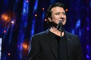 Steve Perry em 2017 - Foto: Theo Wargo / WireImage for Rock and Roll Hall of Fame
