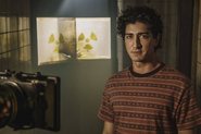 Johnny Massaro será protagonista da minissérie Emergência Radioativa, na Netflix - Divulgação/Netflix