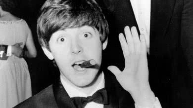 Galeria –Paul McCartney esquisito – capa - AP