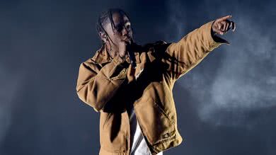Travis Scott em show (Foto: Kevin Winter/Getty Images)